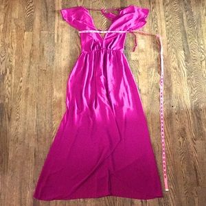 ROMEO + JULIET COUTURE fuschia dress